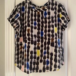 EUC Premise Studio Patterned Multicolor Silk Short Sleeve Blouse Zip Back SZ M